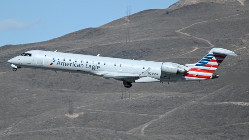 Photo of N745SK - American Eagle Mitsubishi CRJ-700 at RNO on AeroXplorer Aviation Database