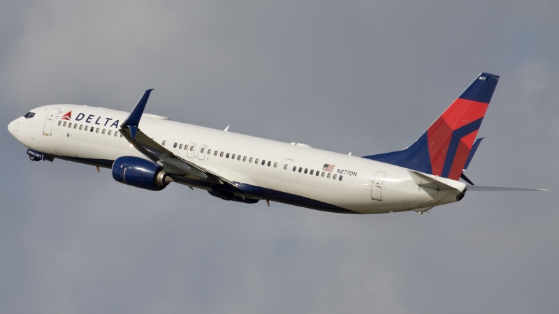 Photo of N877DN - Delta Airlines Boeing 737-900ER at IAH on AeroXplorer Aviation Database