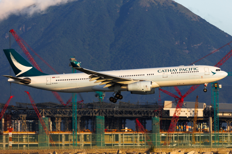 Photo of B-HLQ - Cathay Pacific Airbus A330-300 at HKG on AeroXplorer Aviation Database