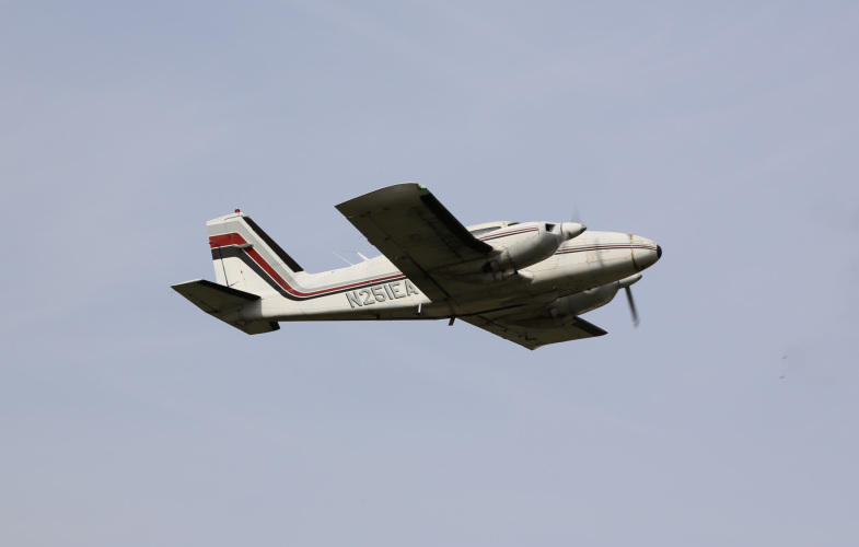 Photo of N251EA - PRIVATE Piper PA-23 Aztec at N07 on AeroXplorer Aviation Database