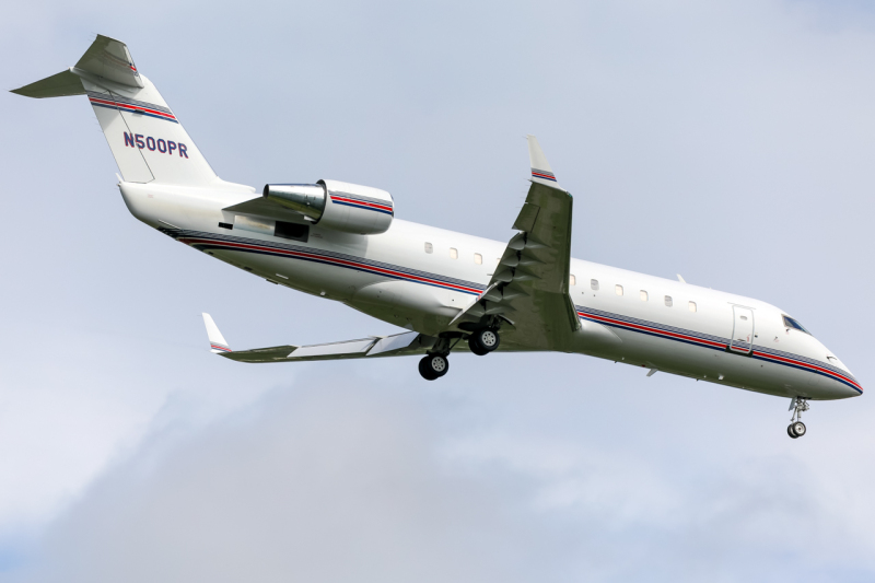 Photo of N500PR - PRIVATE Mitsubishi CRJ-200 at AVP on AeroXplorer Aviation Database