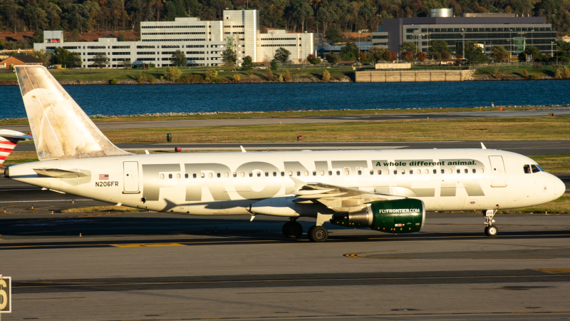 Photo of N206FR - Frontier Airlines Airbus A320 at DCA on AeroXplorer Aviation Database