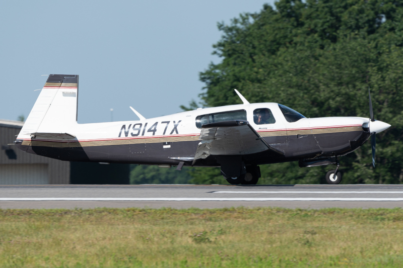 Photo of N9147X - PRIVATE Mooney M20 at MHT on AeroXplorer Aviation Database