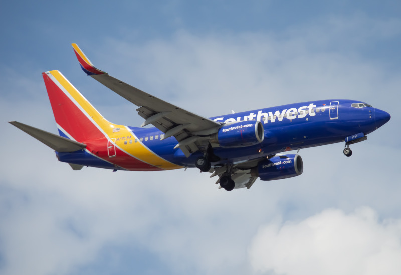 Photo of N7725A - Southwest Airlines Boeing 737-700 at BWI on AeroXplorer Aviation Database