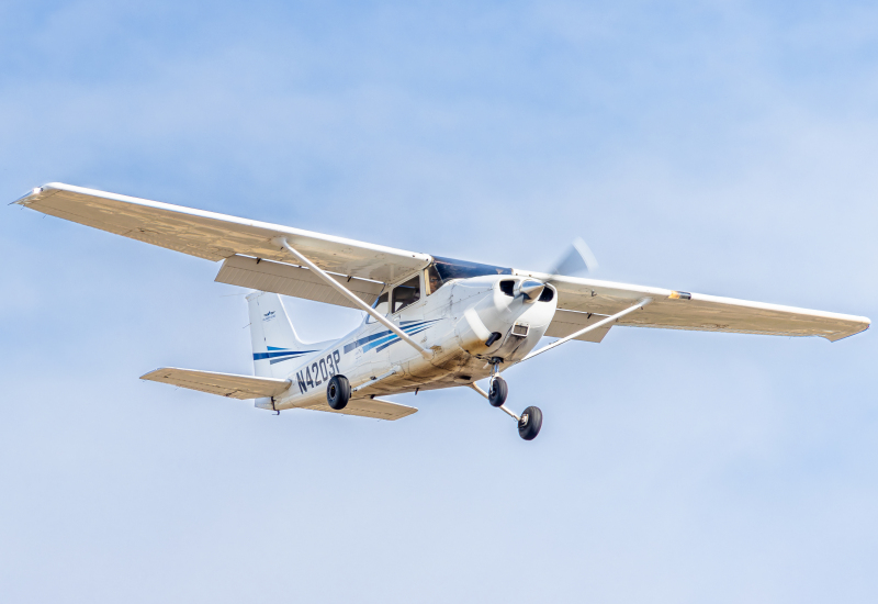 Photo of N4203P - Hillsboro Aero Academy Cessna 172R Skyhawk at RDM on AeroXplorer Aviation Database