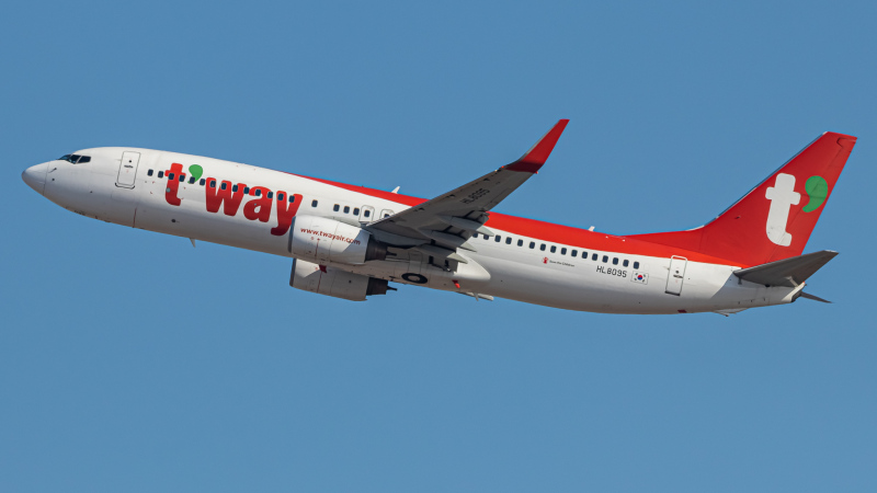 Photo of HL8095 - T'Way Air Boeing 737-8Q8 at ICN on AeroXplorer Aviation Database