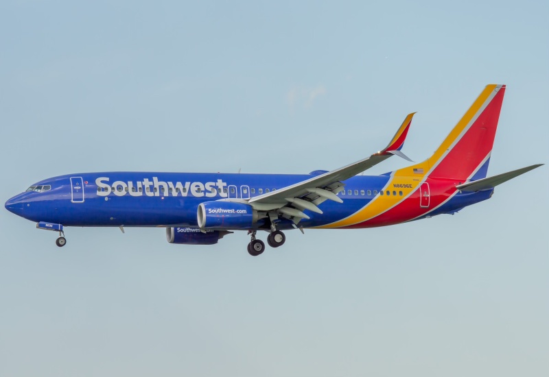 Photo of N8696E - Southwest Airlines Boeing 737-800 at BWI on AeroXplorer Aviation Database