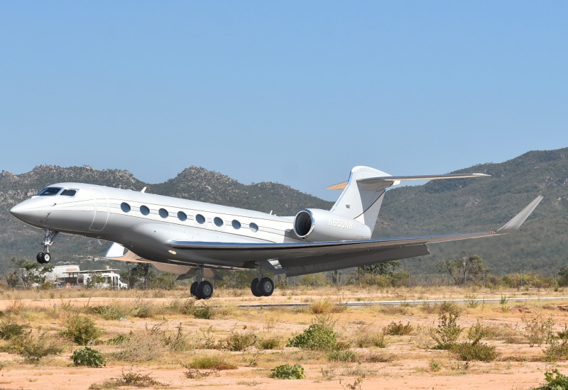 Photo of N650NR - PRIVATE Gulfstream G650 at CSL on AeroXplorer Aviation Database