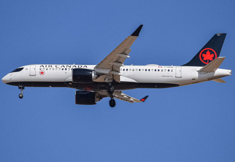 Photo of C-GMZN - Air Canada Airbus A220-300 at DEN on AeroXplorer Aviation Database