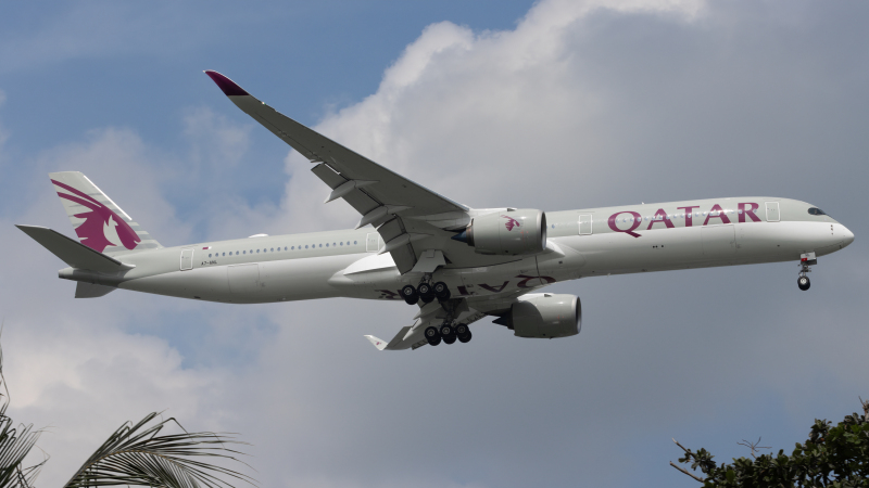 Photo of A7-ANL - Qatar Airways Airbus A350-1000 at SIN on AeroXplorer Aviation Database