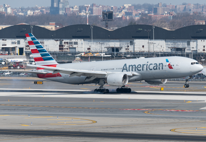Photo of N751AN - American Airlines Boeing 777-200ER at JFK on AeroXplorer Aviation Database