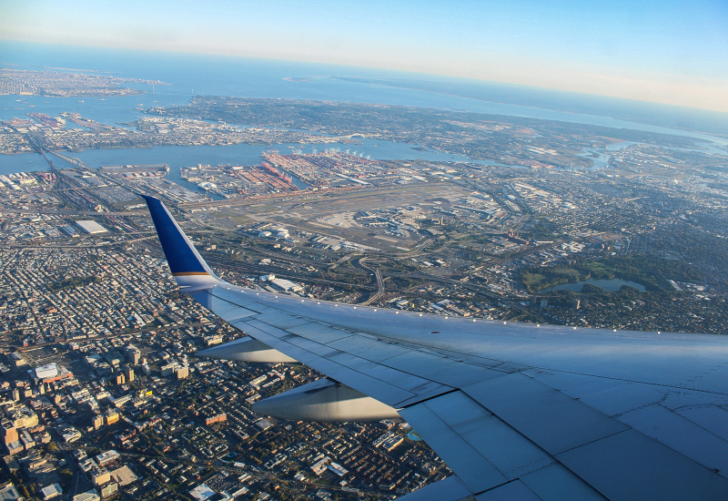 Photo of KEWR - Airport Photo at EWR on AeroXplorer Aviation Database