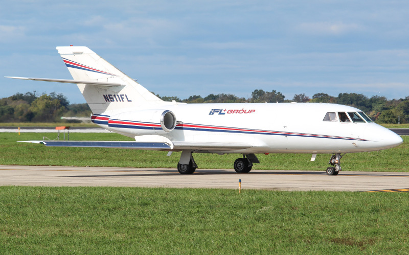 Photo of N511FL - PRIVATE Dassault Falcon 20 at LEX on AeroXplorer Aviation Database