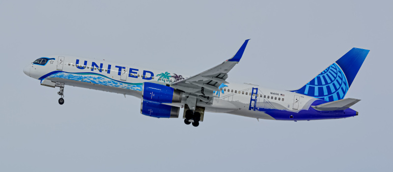 Photo of N14106 - United Airlines Boeing 757-200 at DEN on AeroXplorer Aviation Database