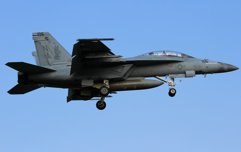 Photo of 166971 - USN - United States Navy Boeing F/A-18E/F Super Hornet at LUK on AeroXplorer Aviation Database