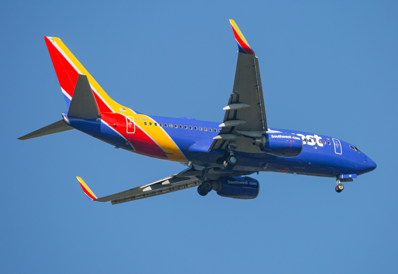 Photo of N411WN - Southwest Airlines Boeing 737-700 at BWI on AeroXplorer Aviation Database