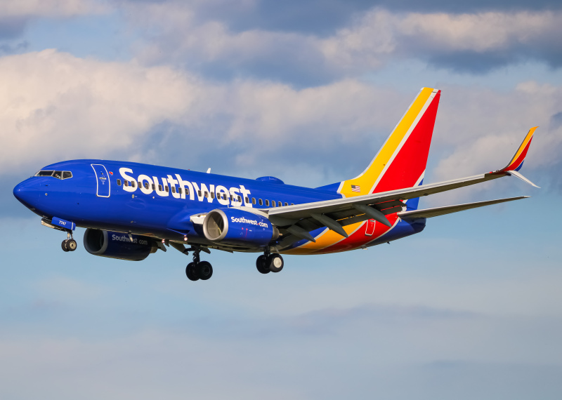 Photo of N7747C - Southwest Airlines Boeing 737-700 at BWI on AeroXplorer Aviation Database