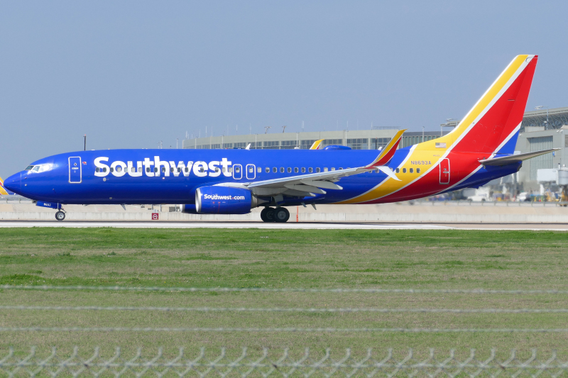 Photo of N8693A - Southwest Airlines Boeing 737-800 at AUS on AeroXplorer Aviation Database