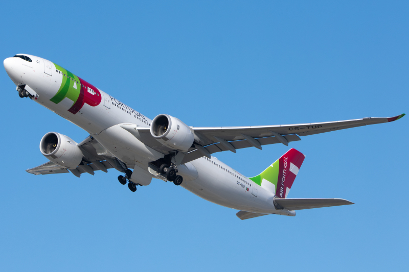 Photo of CS-TUP - TAP Air Portugal Airbus A330-900 at SFO on AeroXplorer Aviation Database