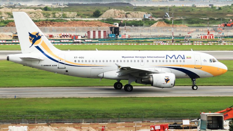 Photo of XY-AGU - Myanmar Airways International Airbus A319 at SIN on AeroXplorer Aviation Database
