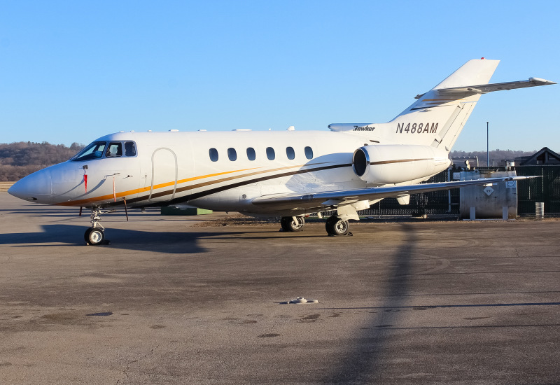 Photo of N488AM - PRIVATE Beechcraft Hawker 800XP at LUK on AeroXplorer Aviation Database