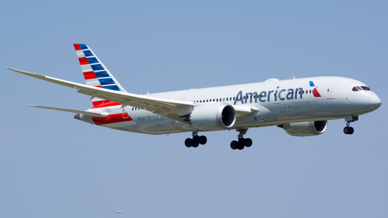 Photo of N870AX - American Airlines Boeing 787-8 at ORD on AeroXplorer Aviation Database