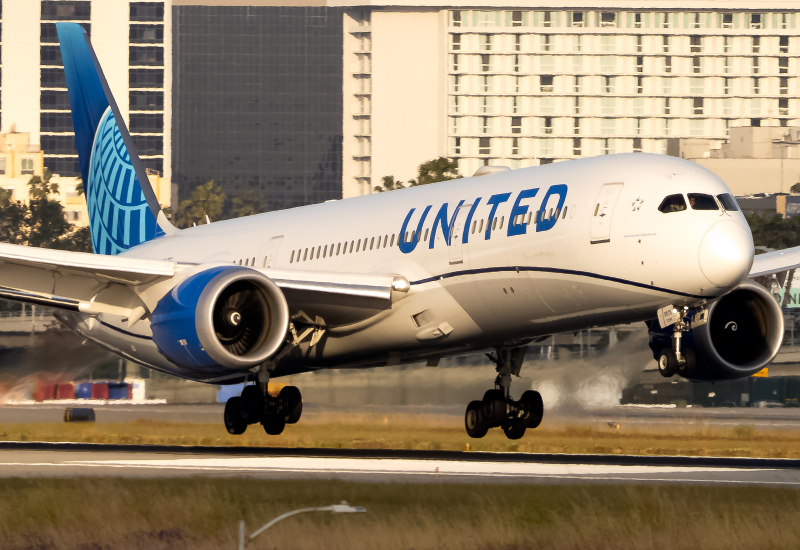 Photo of N29975 - United Airlines Boeing 787-9 at LAX on AeroXplorer Aviation Database