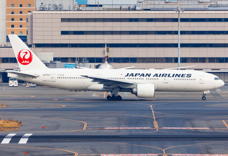 Photo of JA703J - Japan Airlines Boeing 777-200ER at HND on AeroXplorer Aviation Database