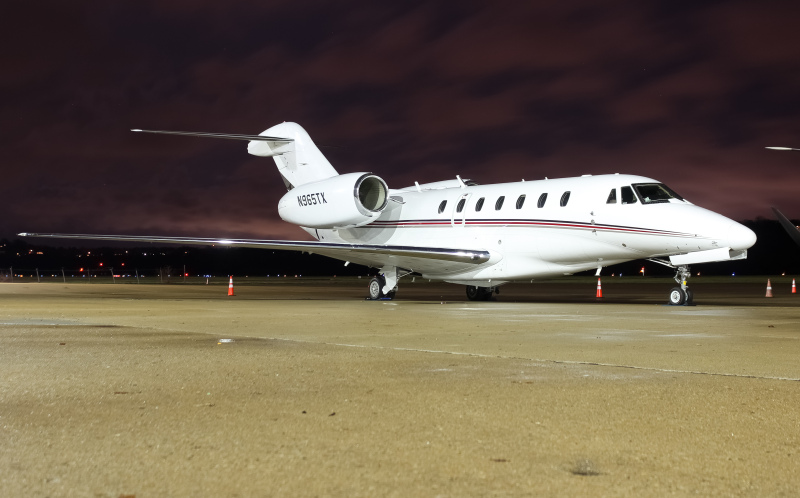 Photo of N965TX - PRIVATE  Cessna Citation 750 X at LUK on AeroXplorer Aviation Database