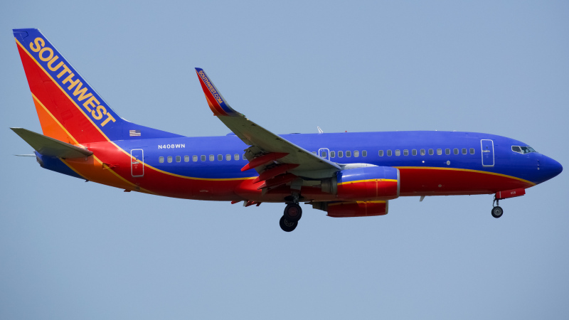 Photo of N408WN - Southwest Airlines Boeing 737-700 at ORD on AeroXplorer Aviation Database