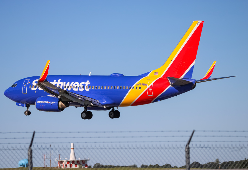 Photo of N475WN - Southwest Airlines Boeing 737-700 at BWI on AeroXplorer Aviation Database