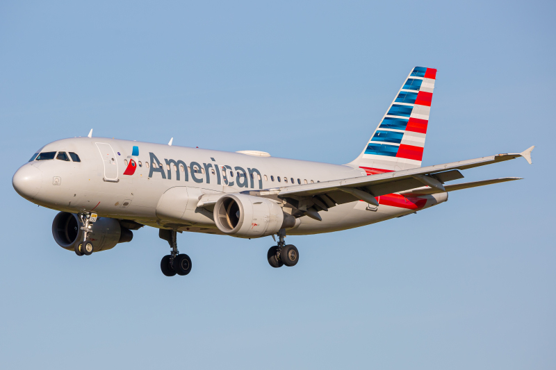 Photo of N730US - American Airlines Airbus A319 at BWI on AeroXplorer Aviation Database