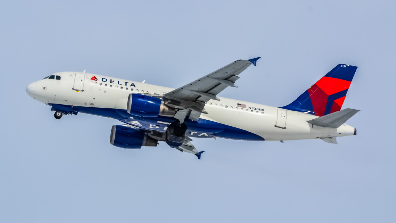 Photo of N338NB - Delta Airlines Airbus A319 at DEN on AeroXplorer Aviation Database