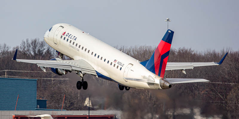 Photo of N206JQ - Delta Connection Embraer E175 at CMH on AeroXplorer Aviation Database