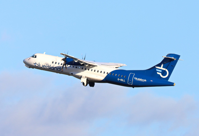 Photo of G-ISLL - Blue Islands  ATR 72-500 at BHX on AeroXplorer Aviation Database