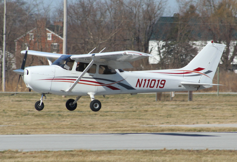 Photo of N11019 - PRIVATE Cessna 172 at THV on AeroXplorer Aviation Database