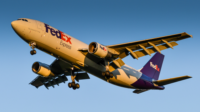 Photo of N744FD - FedEx Airbus A300F-600 at PDX on AeroXplorer Aviation Database