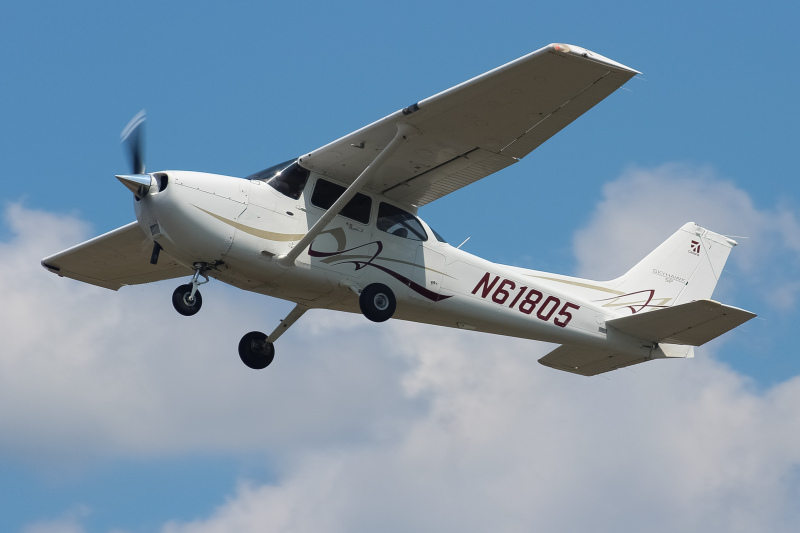 Photo of N61805 - PRIVATE  Cessna 172 at I69 on AeroXplorer Aviation Database