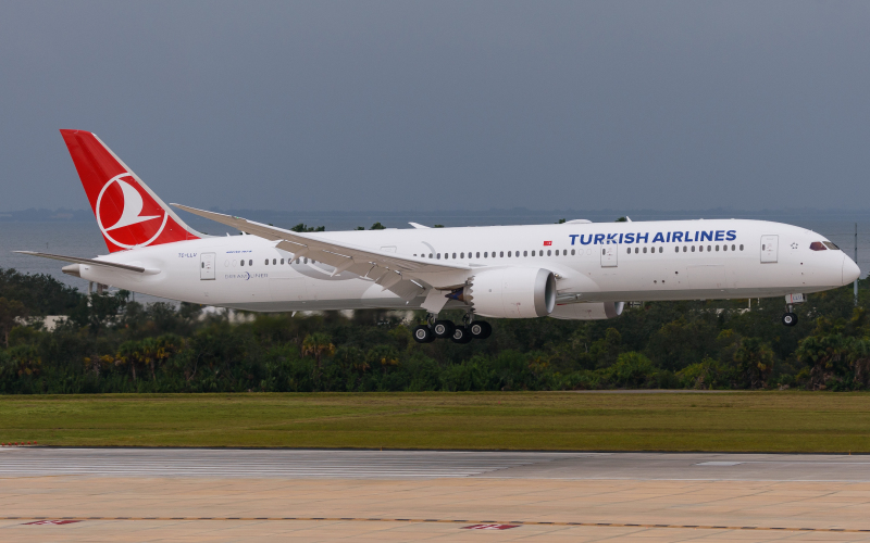 Photo of TC-LLU - Turkish Airlines Boeing 787-9 at TPA on AeroXplorer Aviation Database