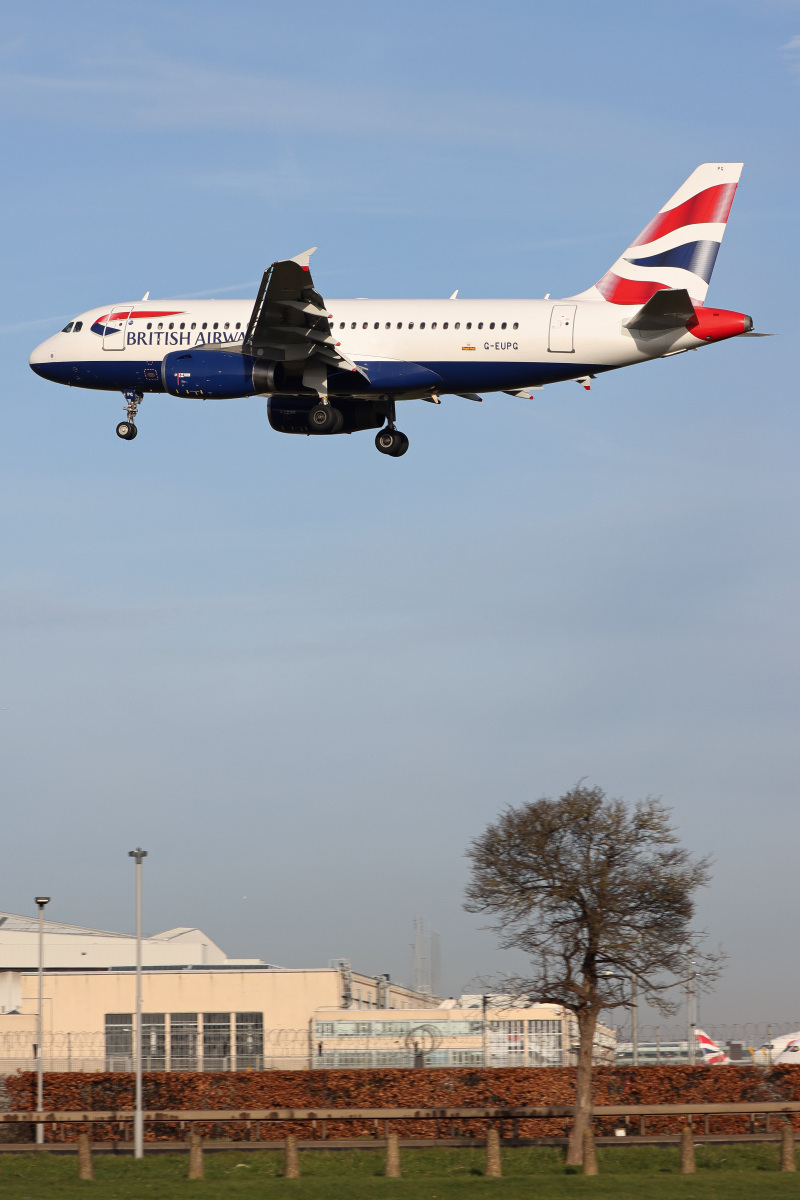 Photo of G-EUPG - British Airways Airbus A319 at LHR on AeroXplorer Aviation Database