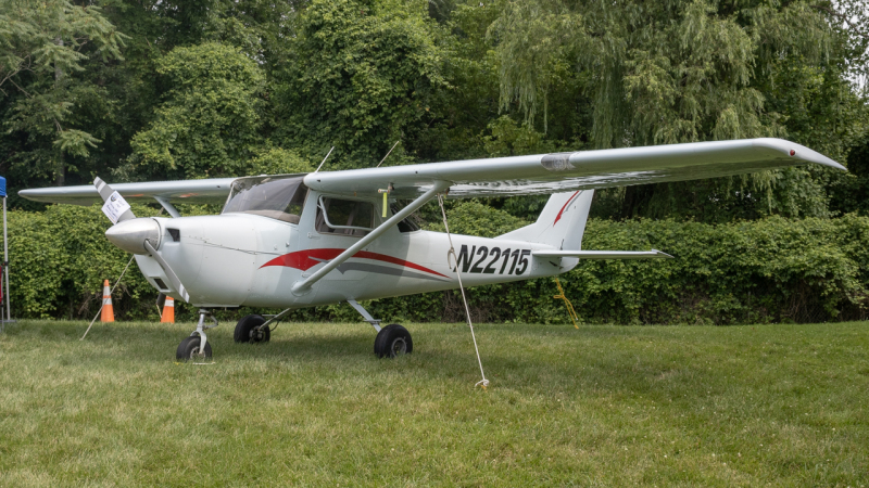 Photo of N22115 - PRIVATE Cessna 150 at CGS on AeroXplorer Aviation Database