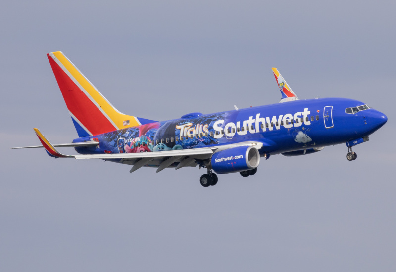 Photo of N406WN - Southwest Airlines Boeing 737-700 at DCA on AeroXplorer Aviation Database