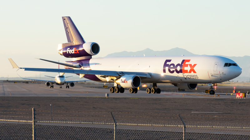 Photo of N613FE - Fedex McDonnell Douglas MD-11F at SLC on AeroXplorer Aviation Database