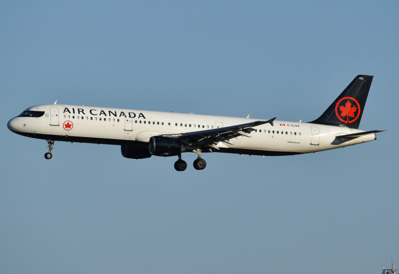 Photo of C-GJVX - Air Canada Airbus A321-200 at YYZ on AeroXplorer Aviation Database