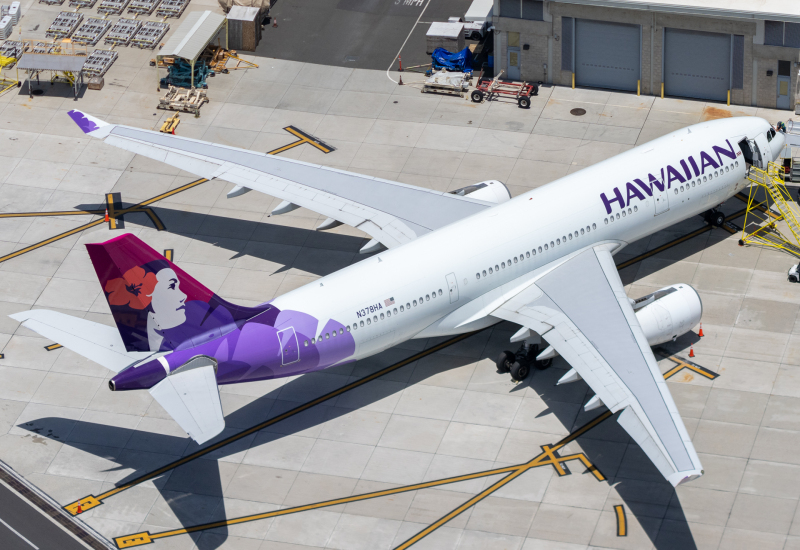 Photo of N378HA - Hawaiian Airlines Airbus A330-200 at HNL on AeroXplorer Aviation Database