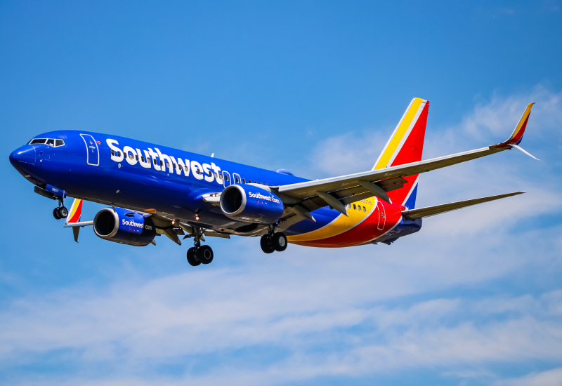 Photo of N8657B - Southwest Airlines Boeing 737-800 at BWI on AeroXplorer Aviation Database