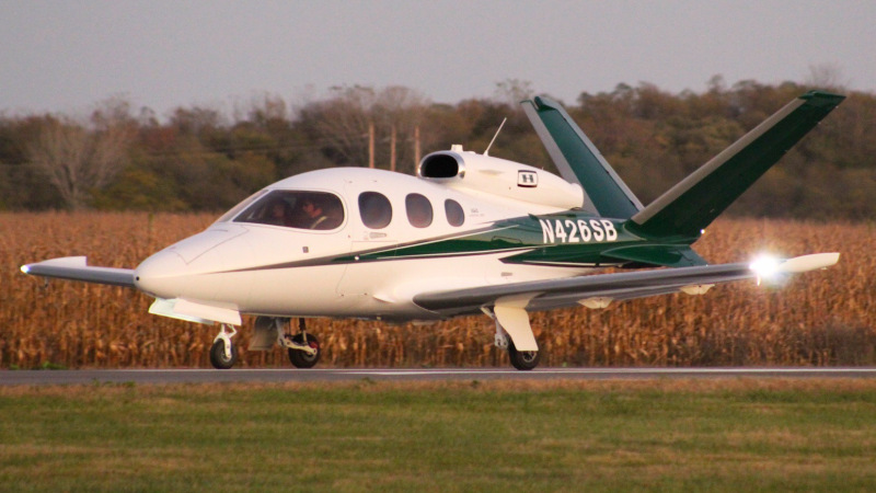 Photo of N426SB - Hillandale Air Cirrus SF50 Vision Jet at Thv on AeroXplorer Aviation Database