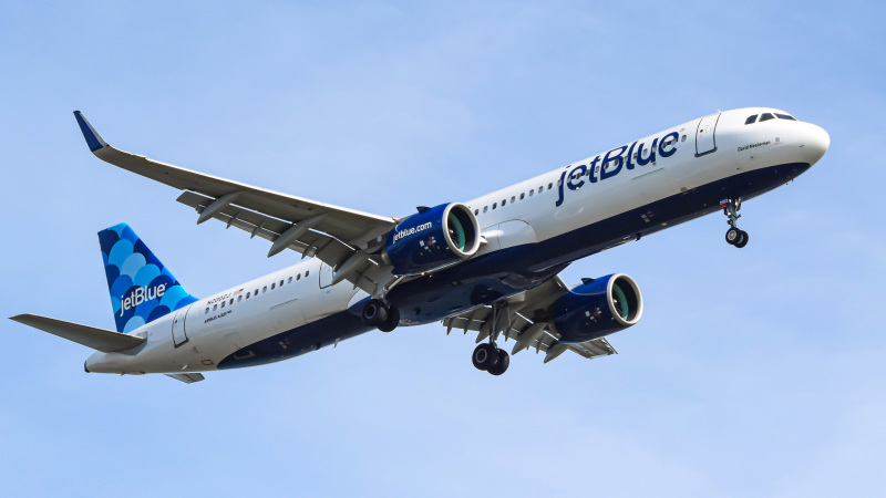 Photo of N2002J - JetBlue Airways Airbus A321NEO at BOS on AeroXplorer Aviation Database