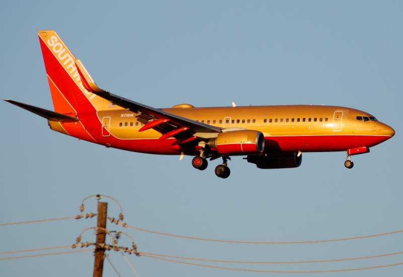 Photo of N711HK - Southwest Airlines Boeing 737-700 at AUS on AeroXplorer Aviation Database