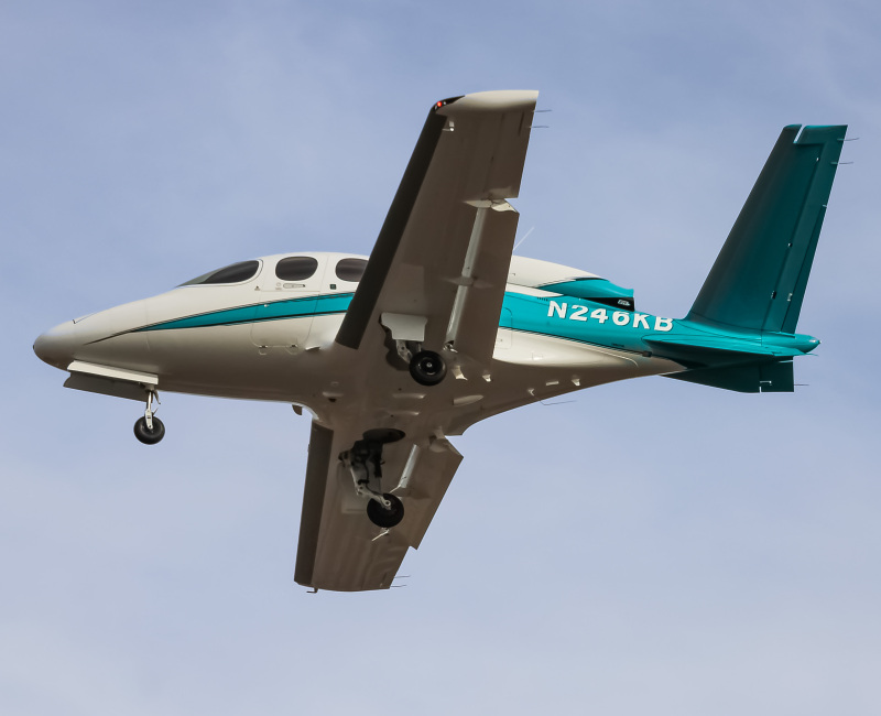 Photo of N246KB - PRIVATE Cirrus Vision SF50 at IAD on AeroXplorer Aviation Database